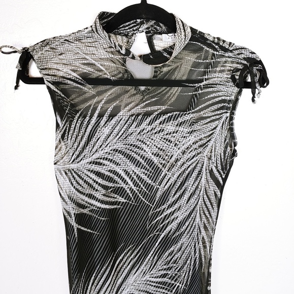 CDC dress - Picture 2 of 8